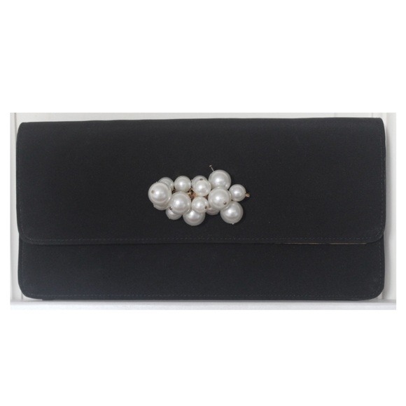 Black Pearl Clutch from Timothy Hitsman - Picture 1 of 7